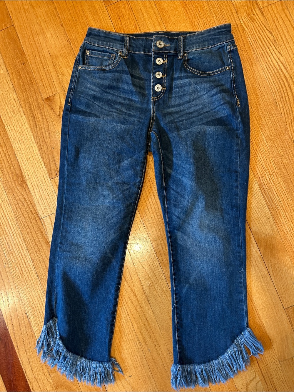 Women's Frayed Fringed 3/4 Hem Jeans Inc. Reg Fit 6P NWOT